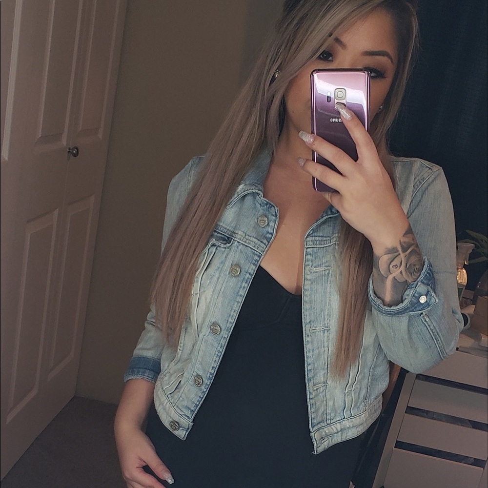 Guess cropped denim jacket